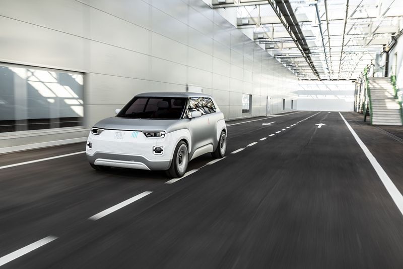TOP GEAR І AUTOBILD SPAIN ВІДЗНАЧИЛИ 120-РІЧНИЙ ЮВІЛЕЙ FIAT